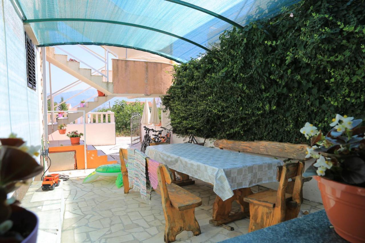 Apartments By The Sea Slatine, Ciovo - 16131 Exterior photo