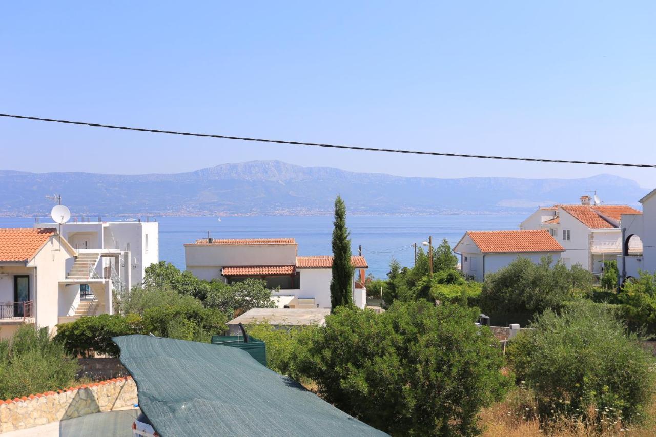 Apartments By The Sea Slatine, Ciovo - 16131 Exterior photo