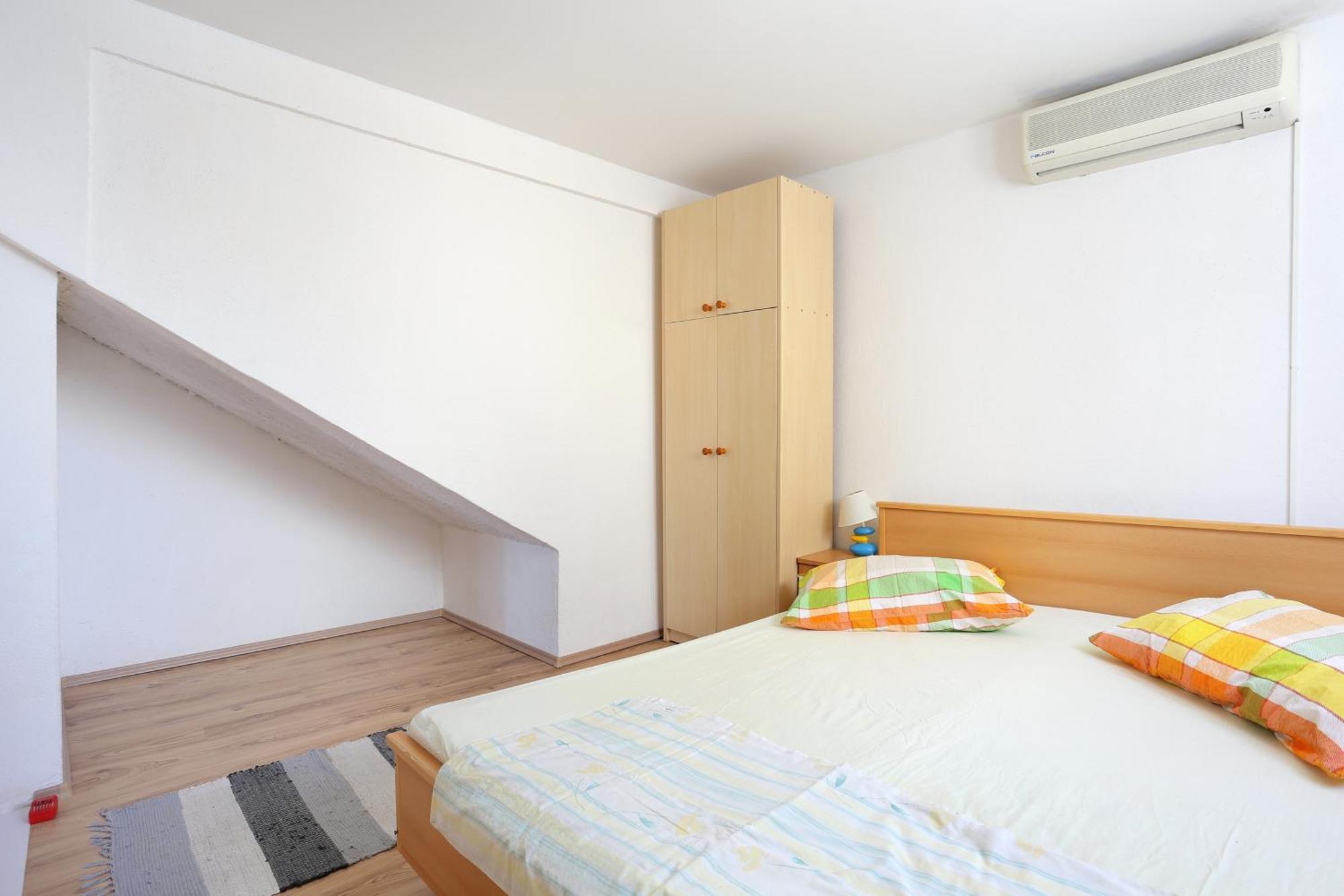 Apartments By The Sea Slatine, Ciovo - 16131 Room photo